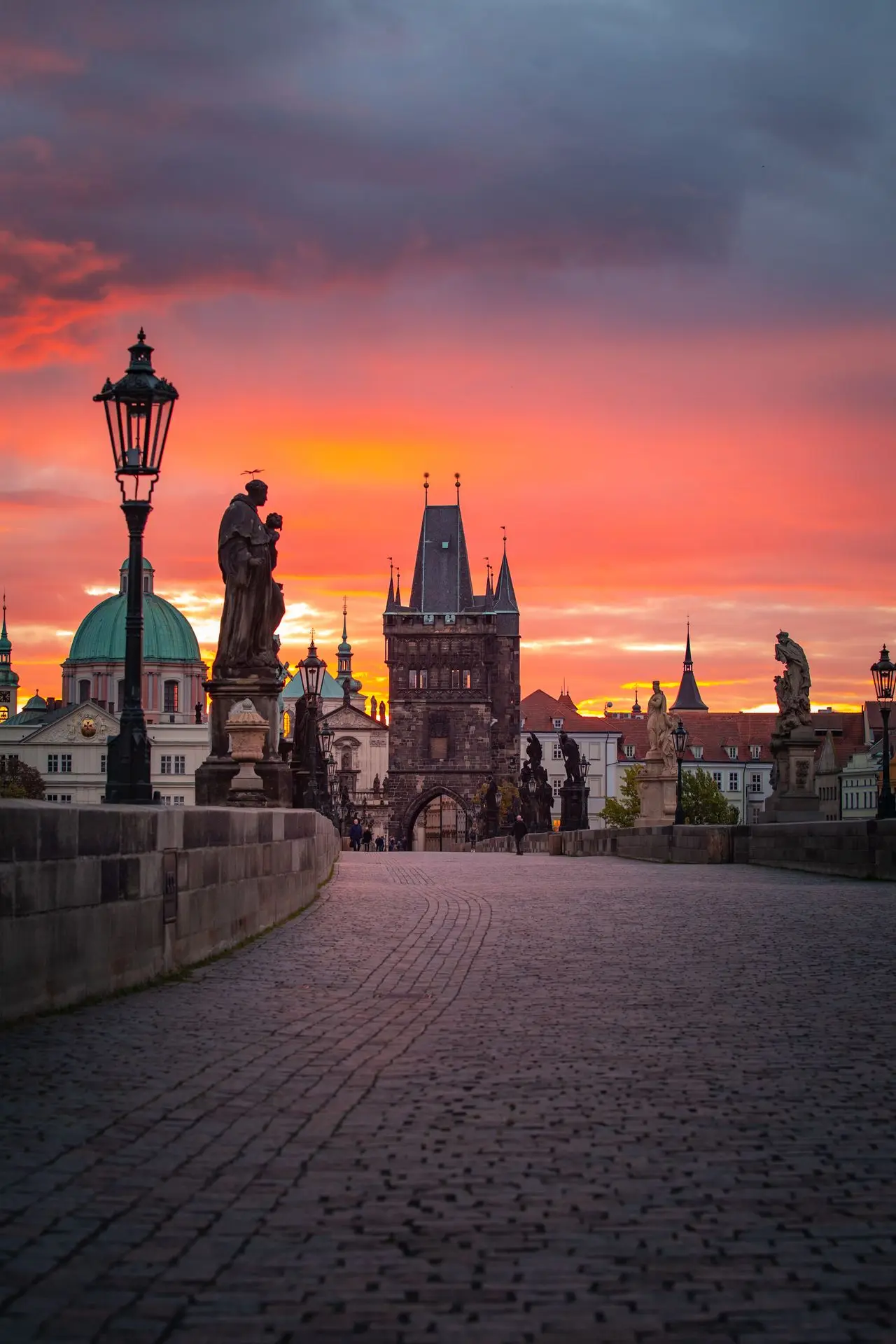 Charles Bridge at sunrise, looking towards the Old Town bridge tower